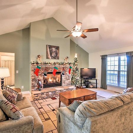 Blairsville Home With Deck And Stunning Mountain Views Hood Exterior photo